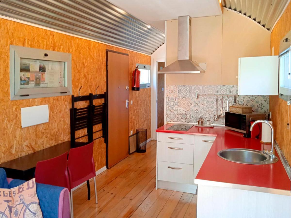 El Vagon De Baides Guest House Bagian luar foto